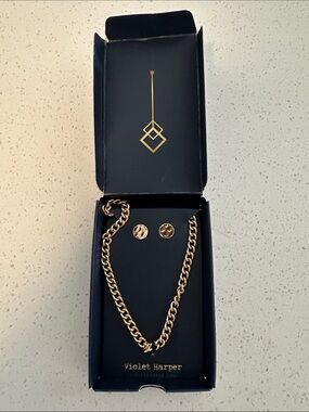 Violet Harper - Gold Chain Necklace & Stud Earrings Set, NWT